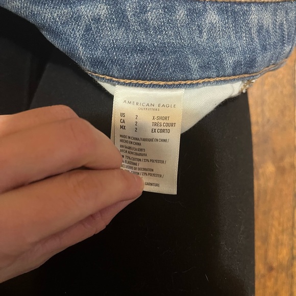 Jean - Picture 3 of 4